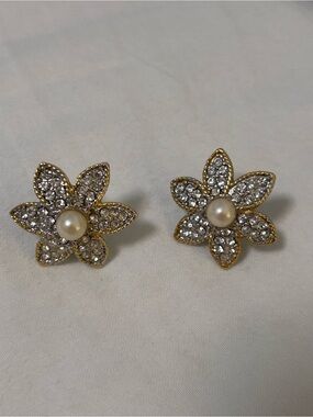 Gold Crystal & Pearl Flower Stud Earrings - Women Jewelry